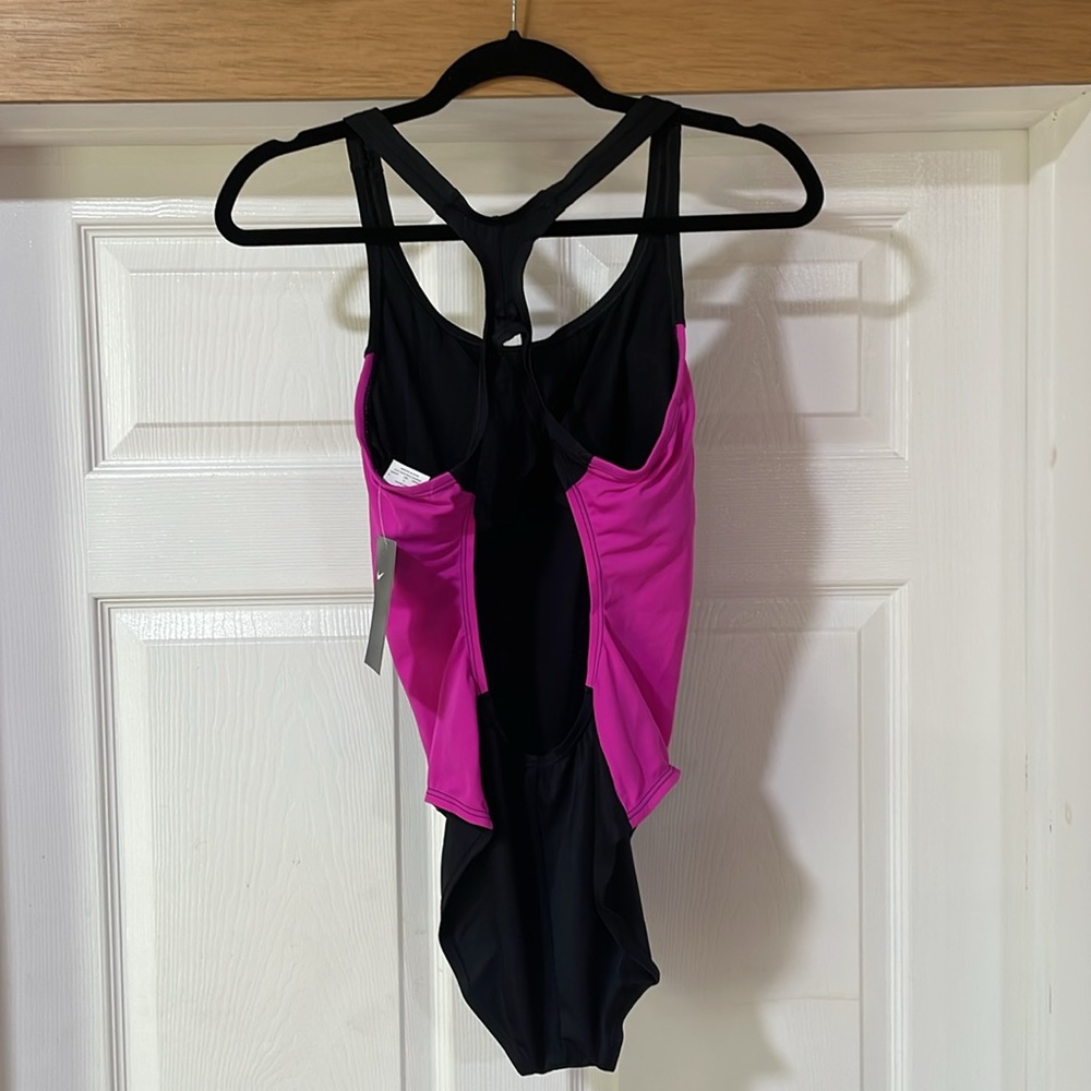 Nike Women’s Swimsuit One Piece Sport Pool Black Pink Size L - Picture 3 of 14